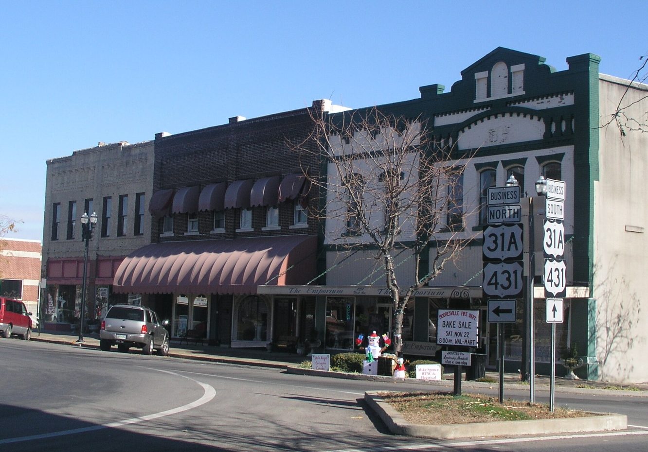 A building on the Lewisburg square, Tennessee